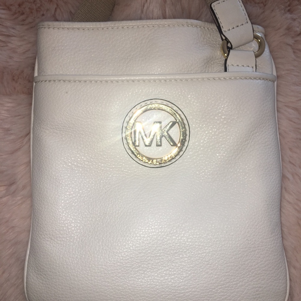 Micheal Kors Crossbody